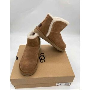 UGG Womens classic mini fluff high-low size 11 Brand New in Box